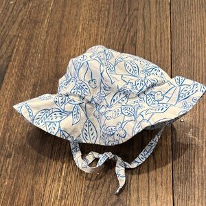 Petit Bateau Blue and Cream Leaf Pattern Hat